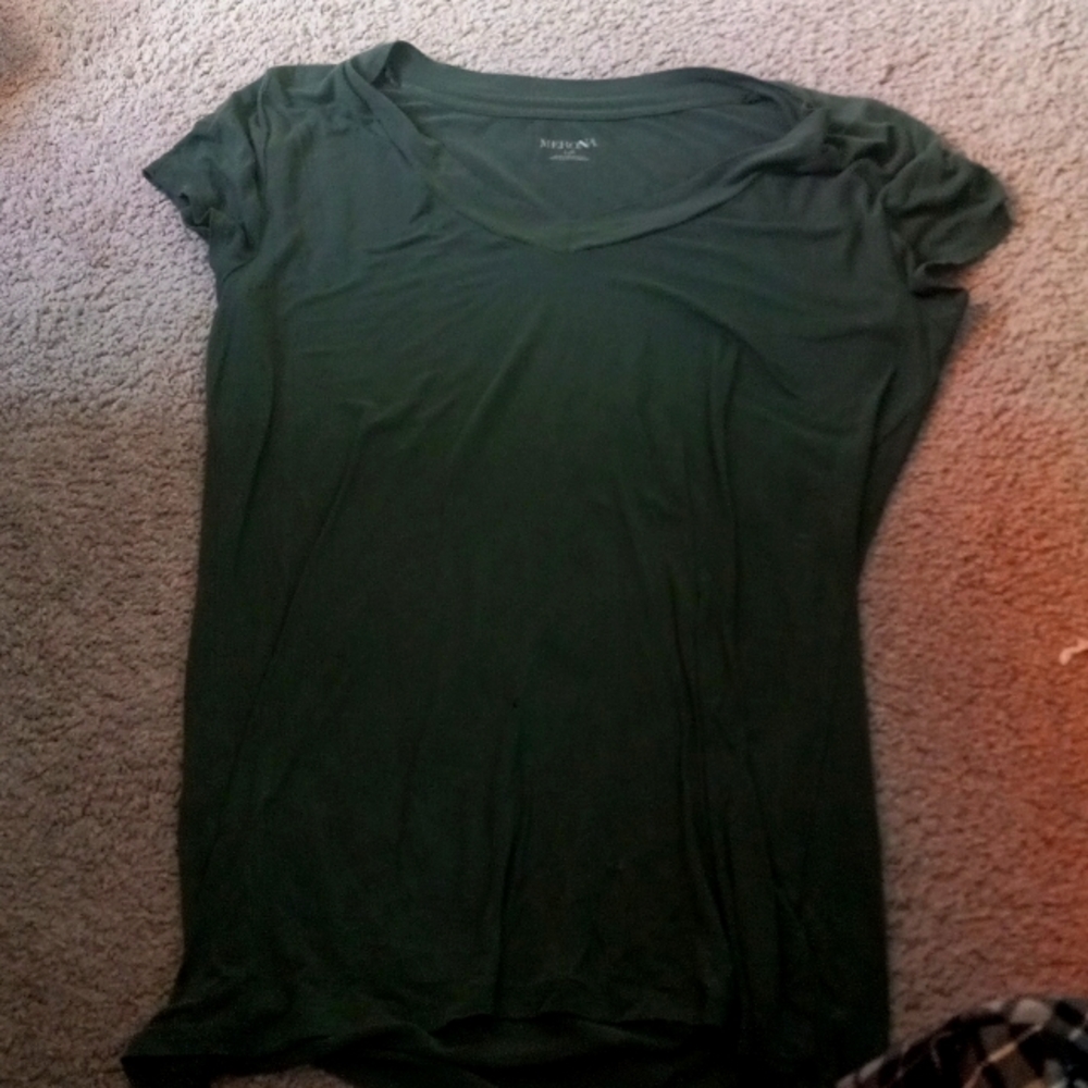Merona went out of business vintage green tee